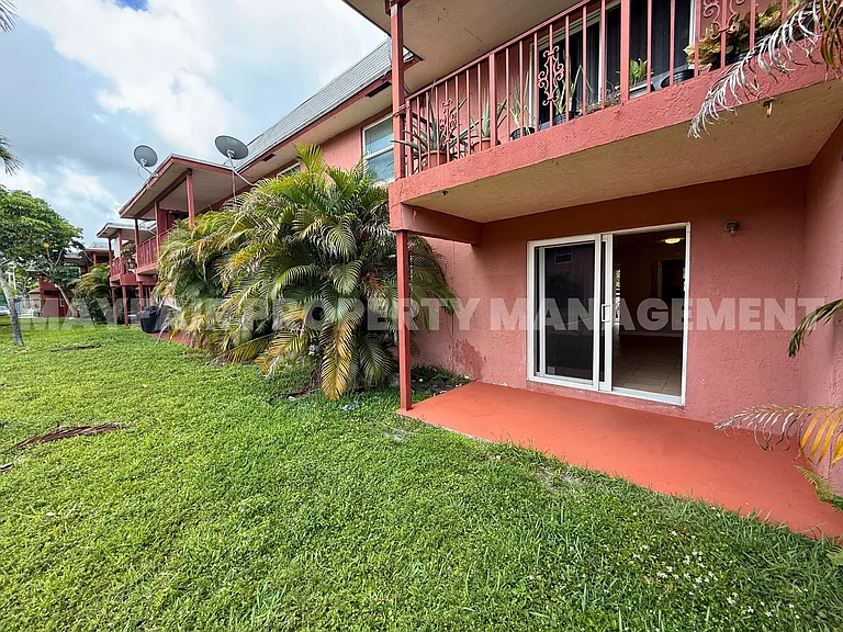 2221 NW 58th Ter — Photo 13
