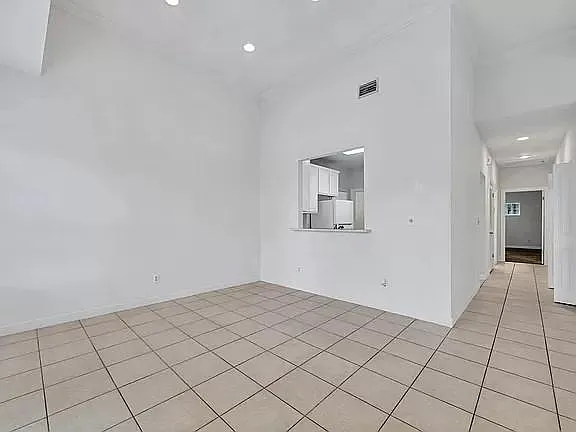 108 Mantero Way — Photo 7
