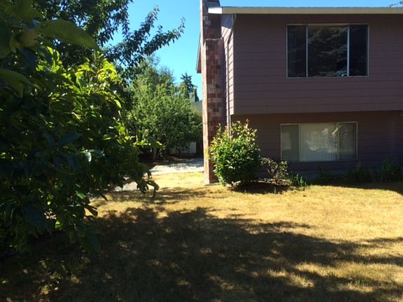 2nd image of 12709 NE 133rd Pl