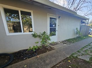 1230 Live Oak Ln, Auburn, CA 95603