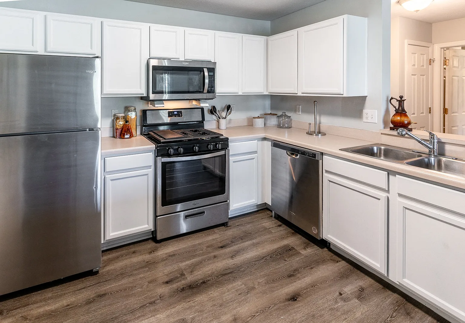 Creekside at Meadowbrook Apartments — Photo 2