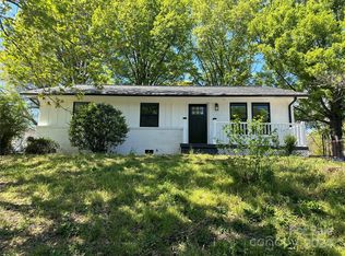 3513 Merrill Pl, Charlotte, NC 28216