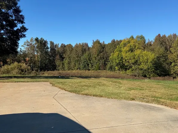 2885 Old Furnace Rd, Boiling Springs, SC 29316