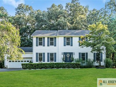 83 Hawkins Rd, Manalapan, NJ, 07726