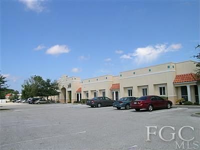 5th image of 897 E Venice Ave