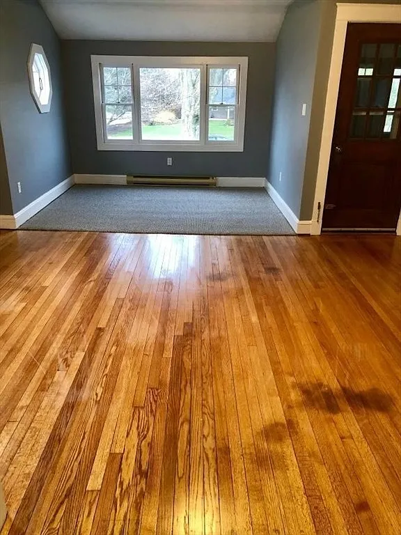 4 bed, 1188 sqft, $3,200 — Photo 3