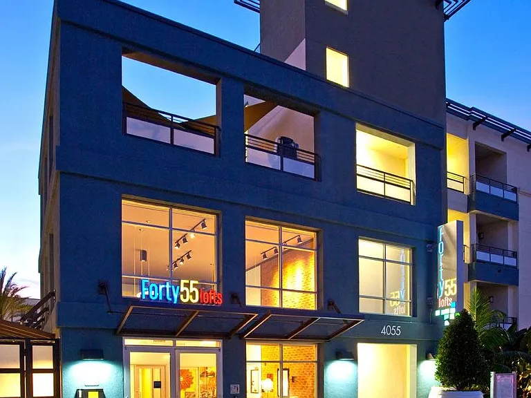 Forty55 Lofts Exterior Sign Night