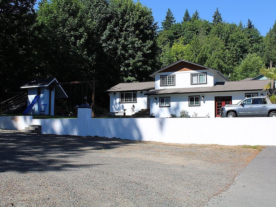 1st image of 18137 Viking Way NW