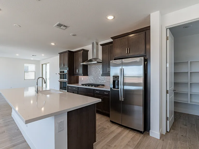 12010 W Luxton Ln — Photo 8