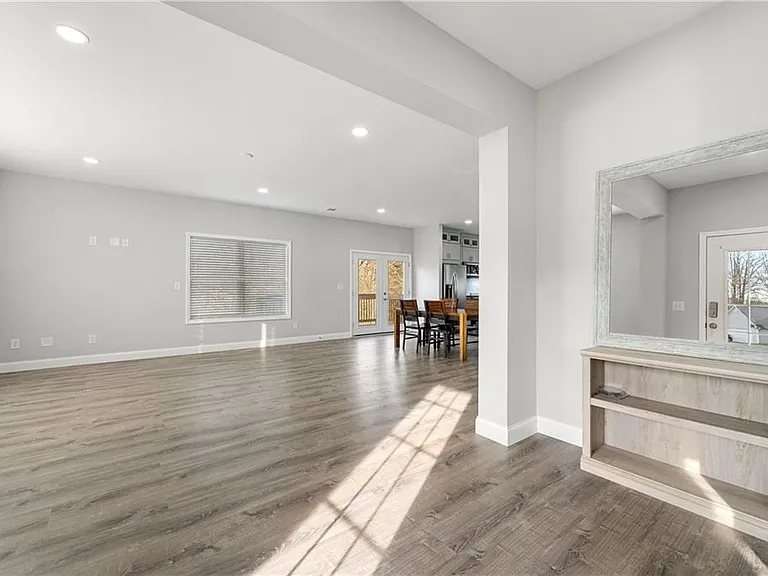 450 Oliver Ridge Dr — Photo 20