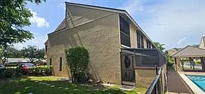 3 bed, 2.5 bath, $2,875 — Photo 2