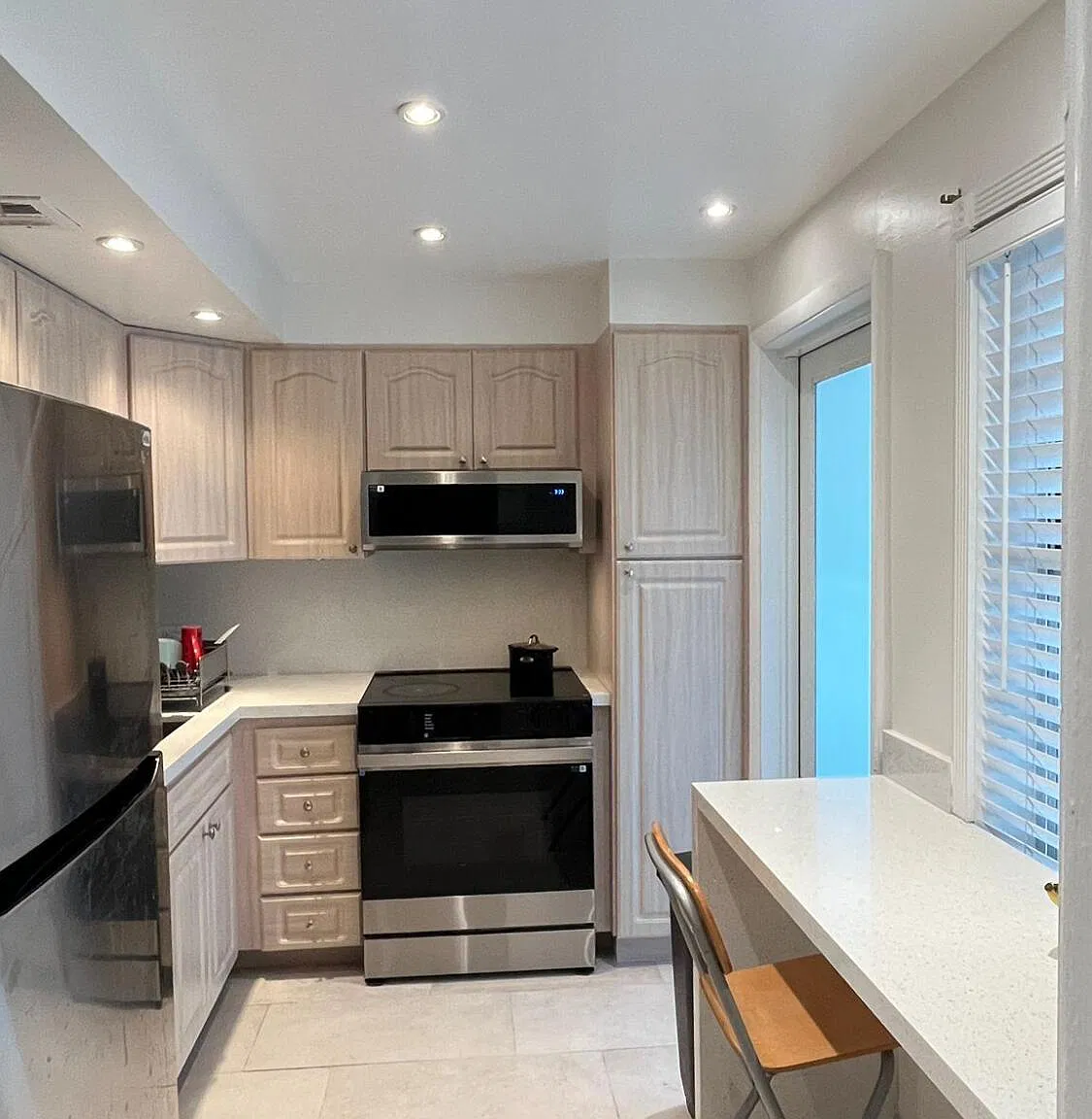 3150 N Palm Aire Dr — Photo 4