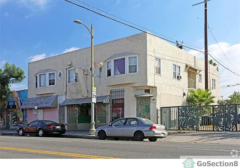 1st image of 4706 S Vermont Ave APT 1