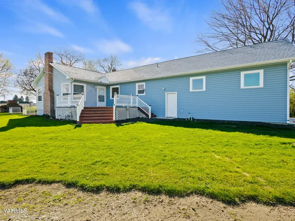 505 Schooley Rd, Zillah, WA 98953