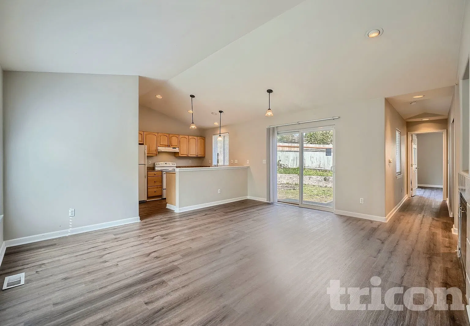 2036 South Kent Des Moines Road Des Moines WA — Photo 3
