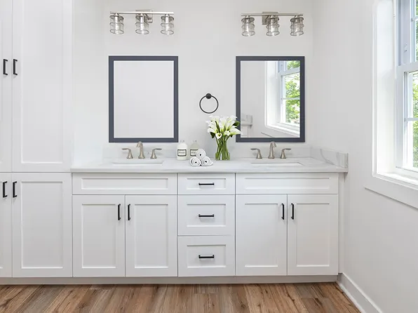 138 Highland Ave, Cheshire, CT