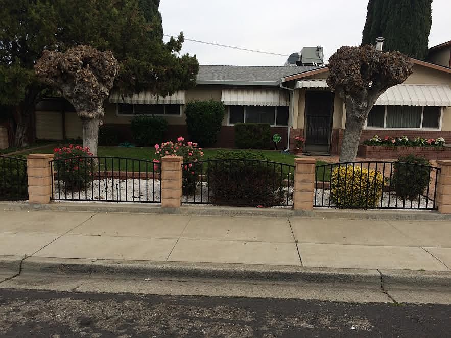 1st image of 1705 Amber Dr