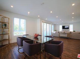907 S Shenandoah St #201, Los Angeles, CA 90035
