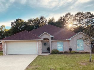 111 Mallard Ln, Hallsville, TX 75650