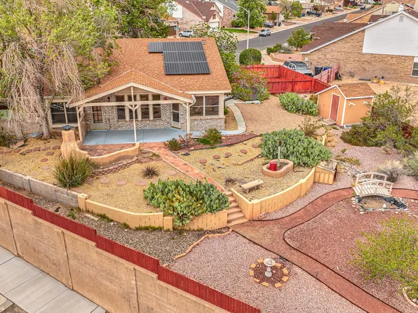 4904 T B Catron Ave NW, Albuquerque, NM 87114