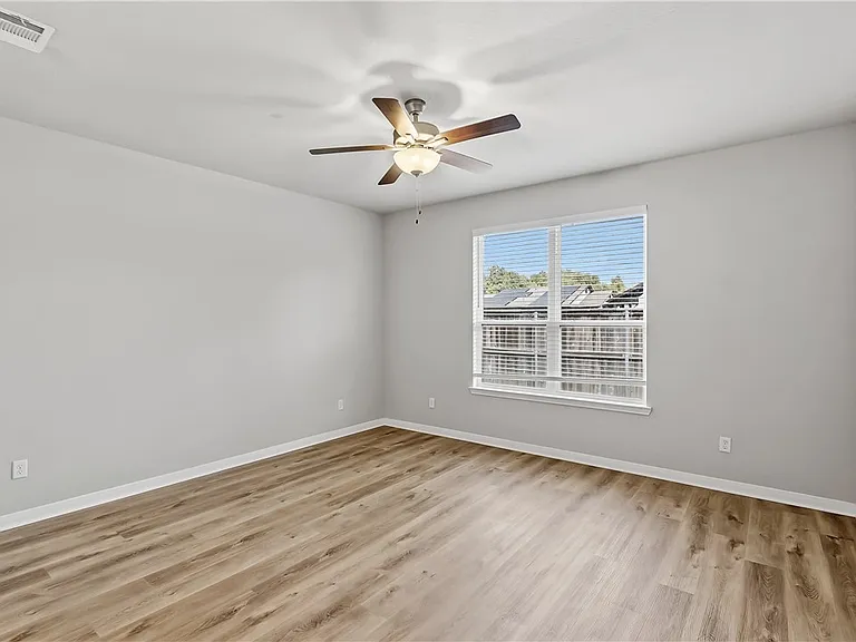 3007 Stevens Dr — Photo 18
