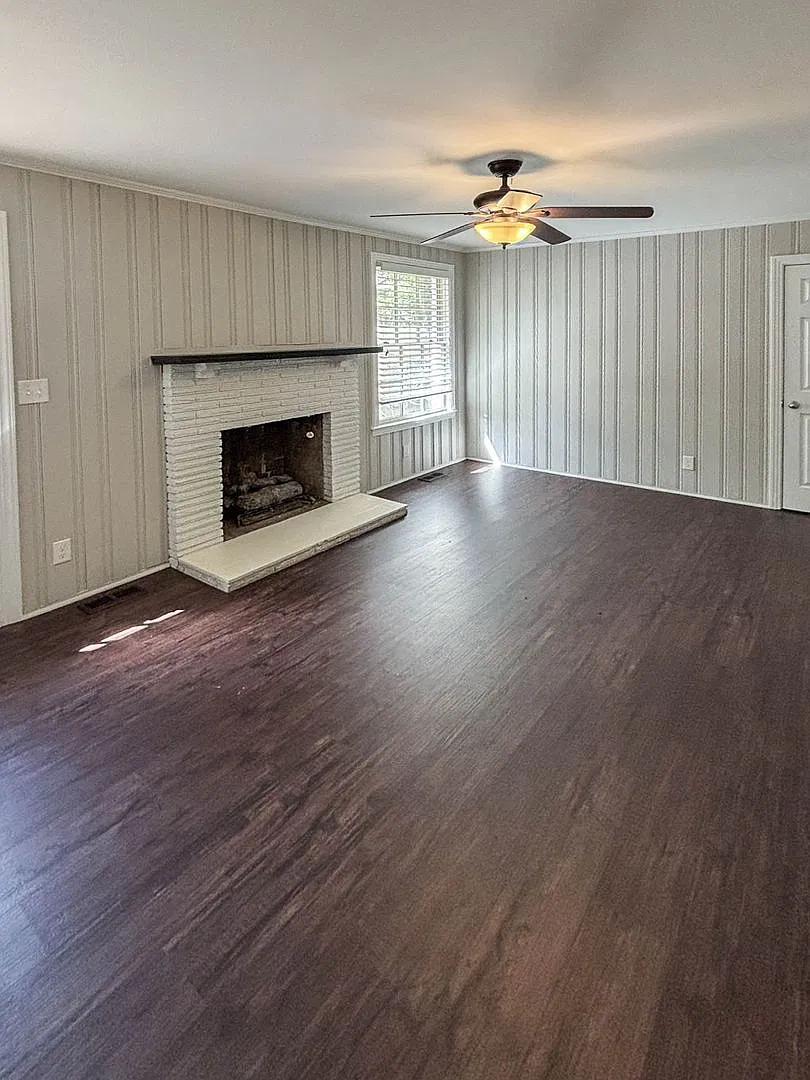 198 Barker Rd. — Photo 3