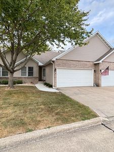 107 N Blair Dr APT 8, Normal, IL, 61761