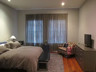 Rented by Surreal Estate