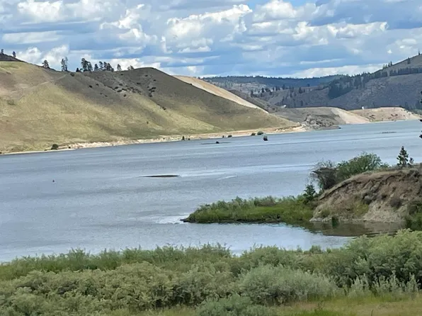 (undisclosed Address), Davenport, WA 99122
