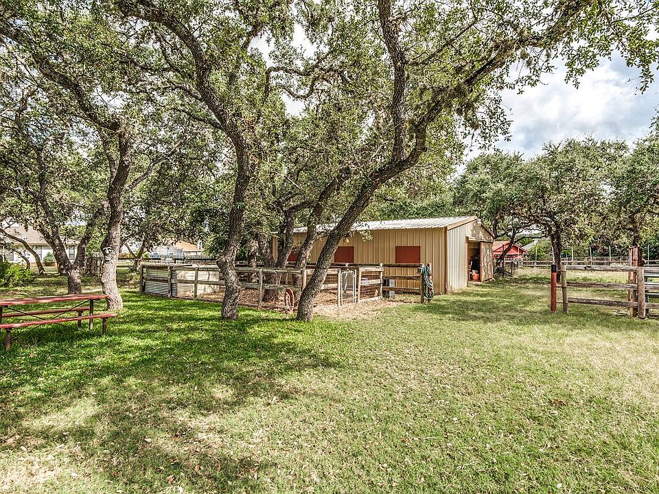 1st image of 8501 Oak Thicket