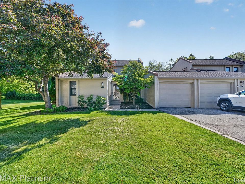 1st image of 2927 Moon Lake Dr #58