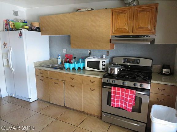 4th image of 1579 Palma Vista Ave