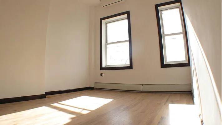 Rented by Keller Williams NYC | media 16