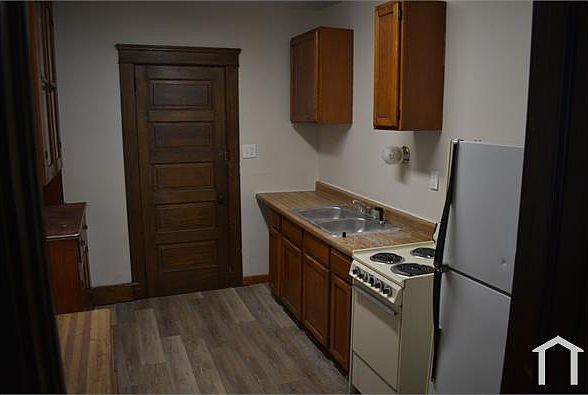 1st image of 1309 Middle Ave #Up