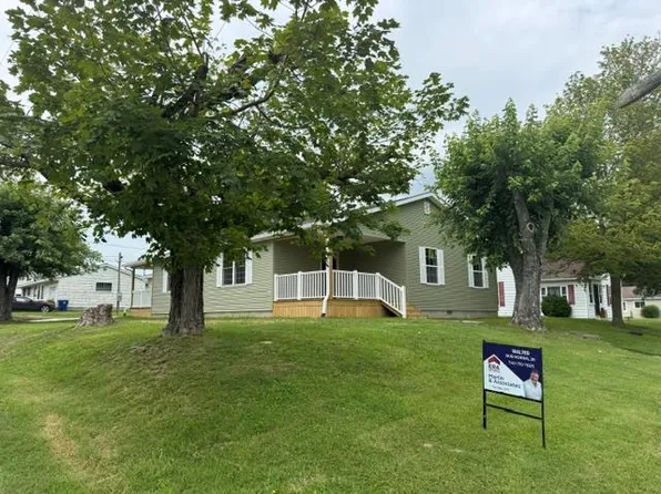 303 N Michigan Ave, Wellston, OH 45692