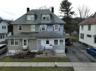 12 Howard St, Pompton Lakes, NJ 07442