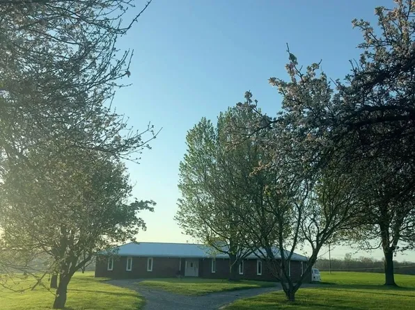433 D Ward Rd, Jonesborough, TN 37659