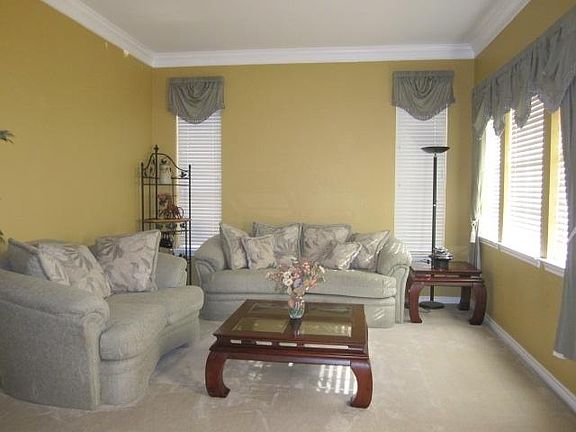 4th image of 2213 Redrock Dr