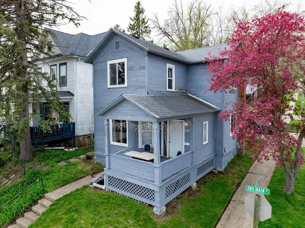 327 2nd Main Street, Elroy, WI 53929