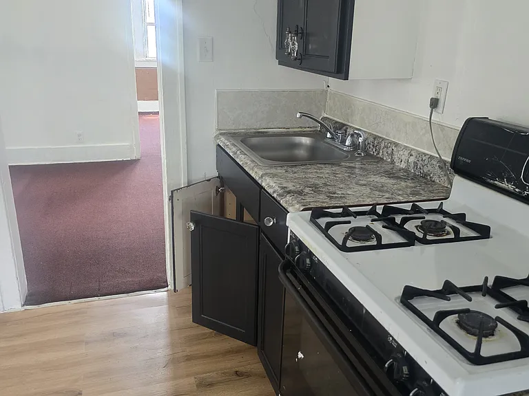 7259 Paige Ave #B — Photo 5