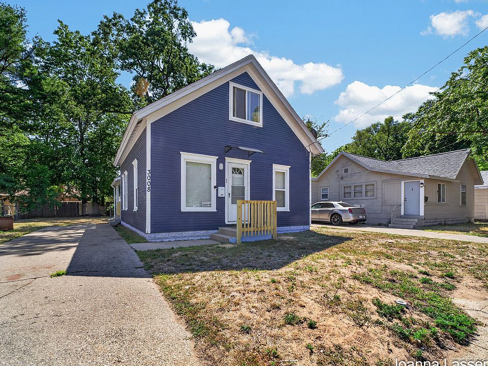 1st image of 3008 6th St