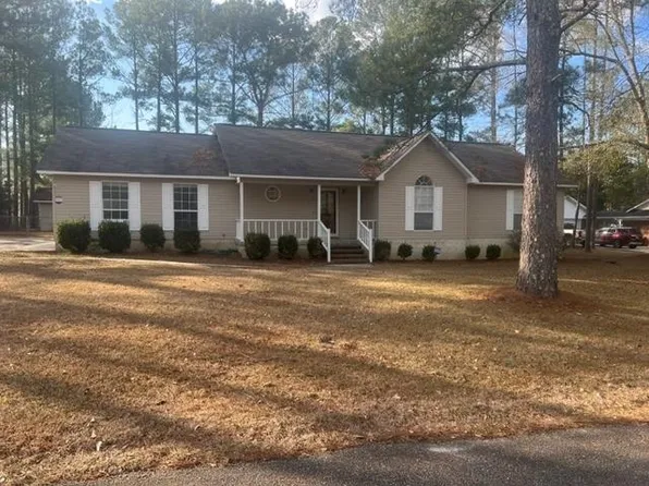 103 Alexander Ave, Opp, AL 36467