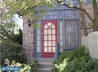 810 W 23rd St, Wilmington, DE 19802
