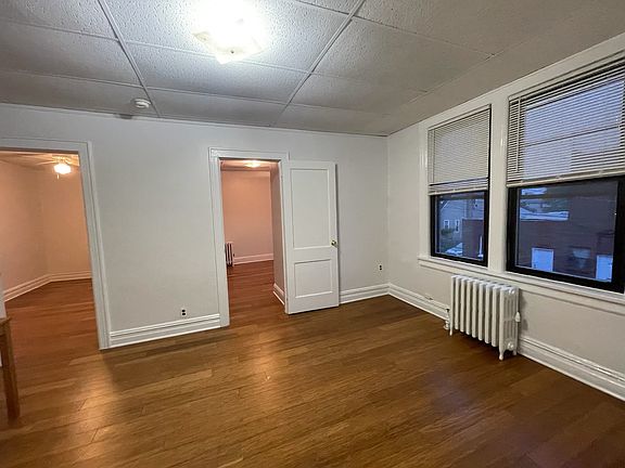 4th image of 266 Jericho Tpke #2R