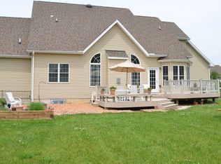 13566 Rustling Oaks Dr, Wye Mills, MD