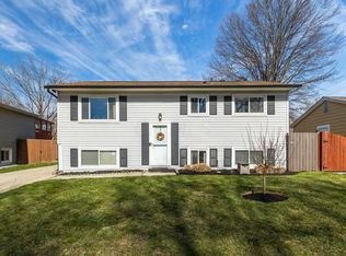4561 Stonehedge Rd, Columbus, OH 43231