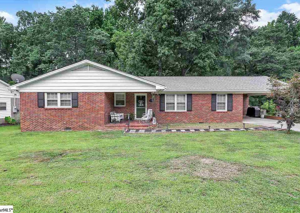 1st image of 323 Havenhurst Dr