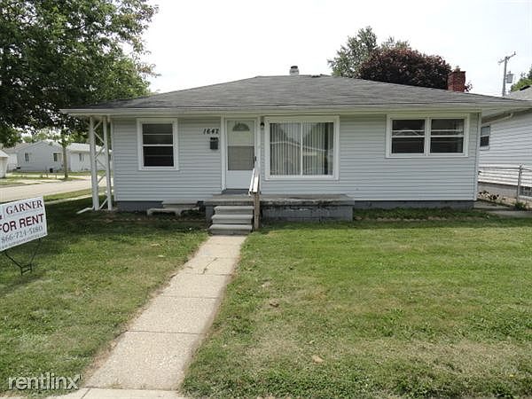 1st image of 1642 E Madge Ave