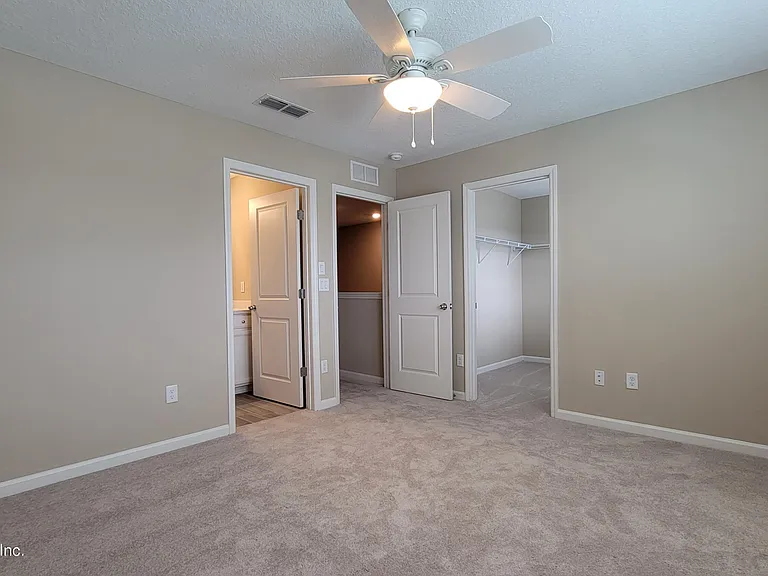 12880 Josslyn Ln — Photo 18