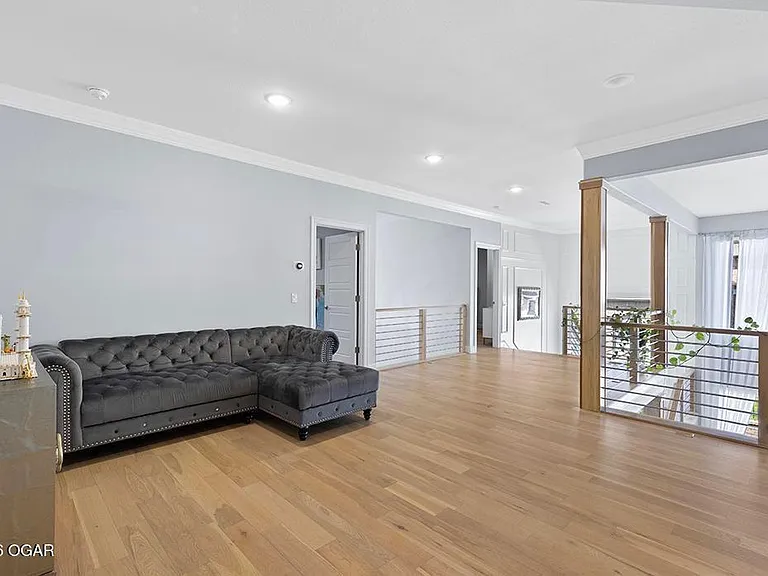 2717 Callaway Rdg — Photo 38